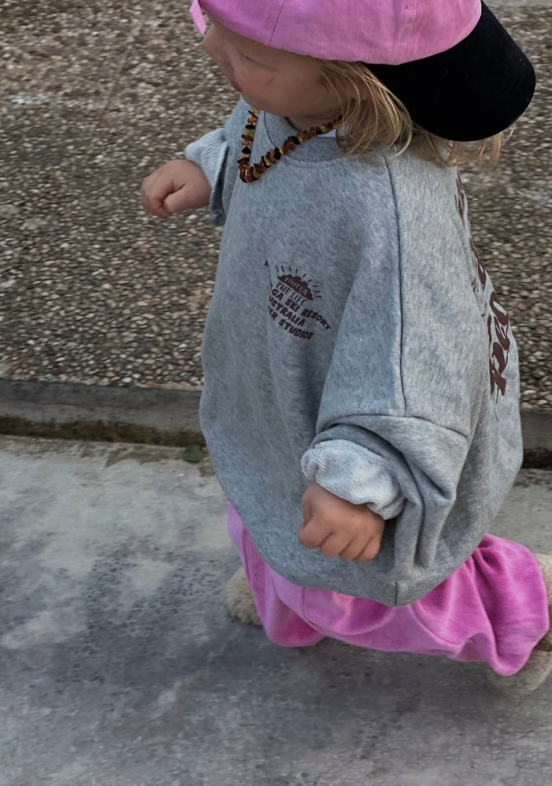 Kind People Sweatshirt Brown