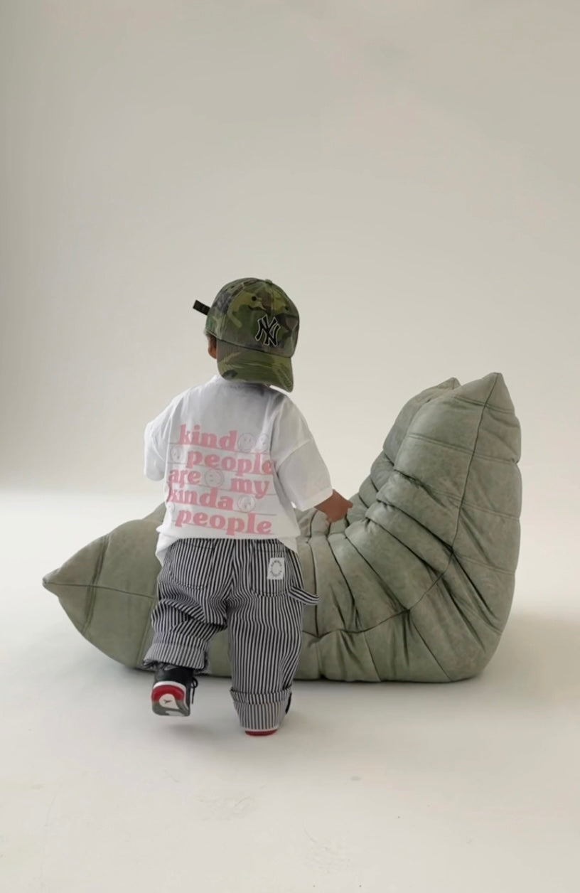 Kind People Tee Pink