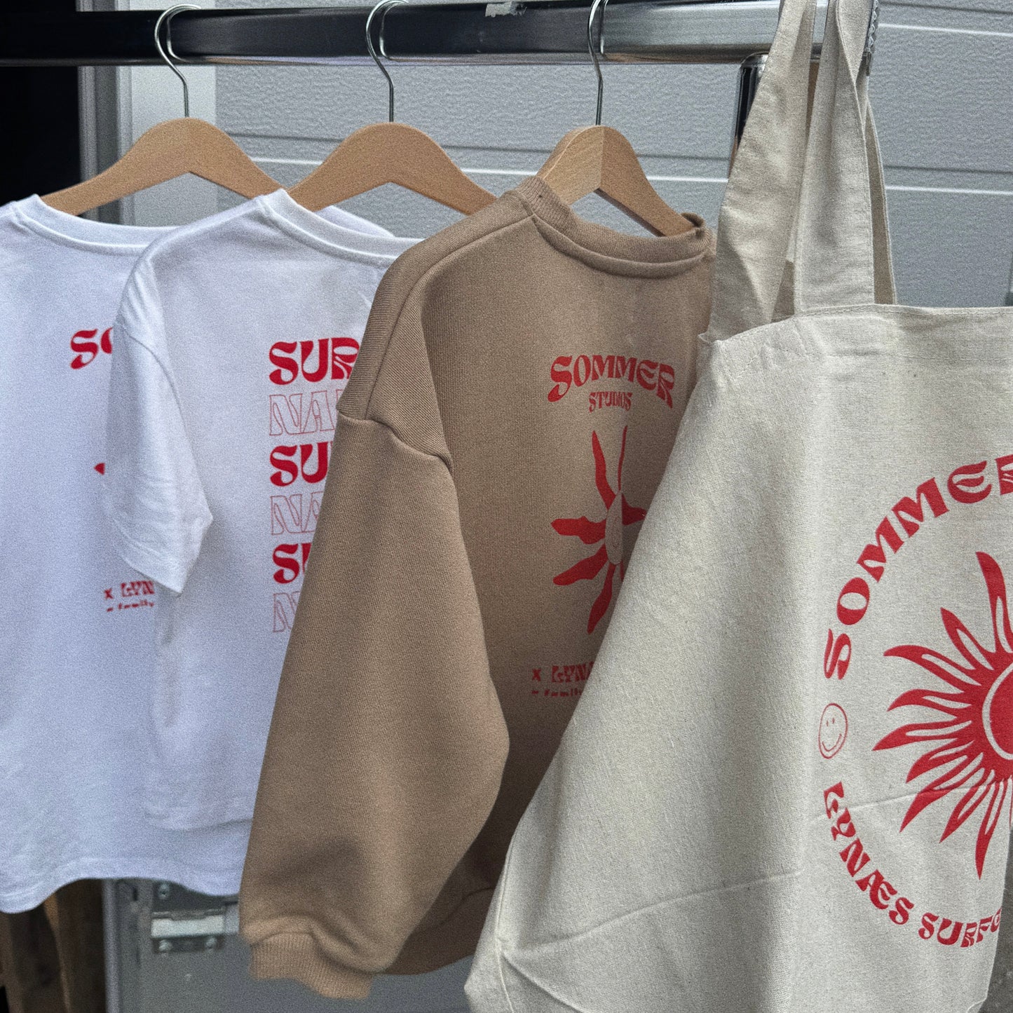 Sun Clam Crewneck