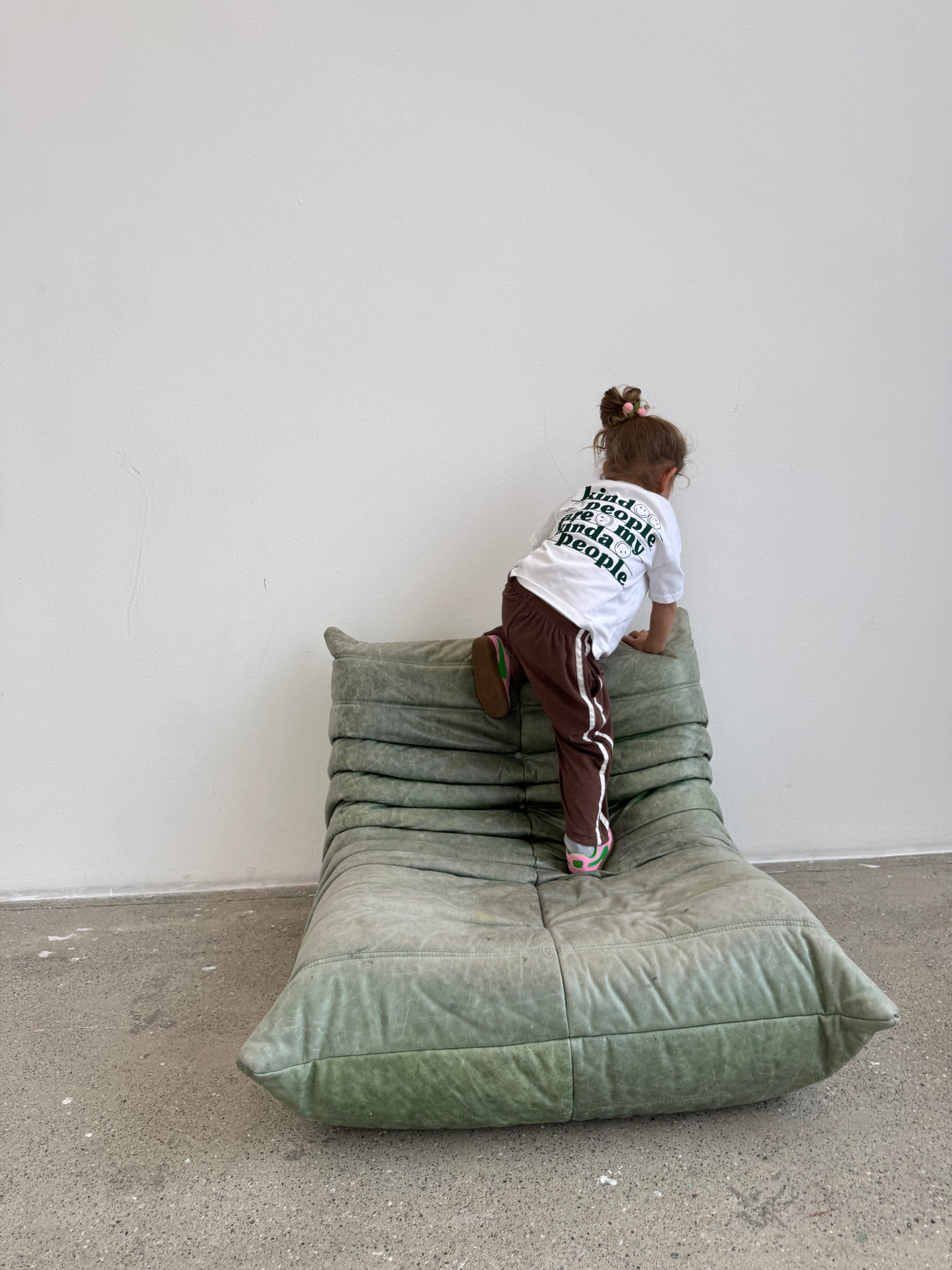 Kind People Tee Green