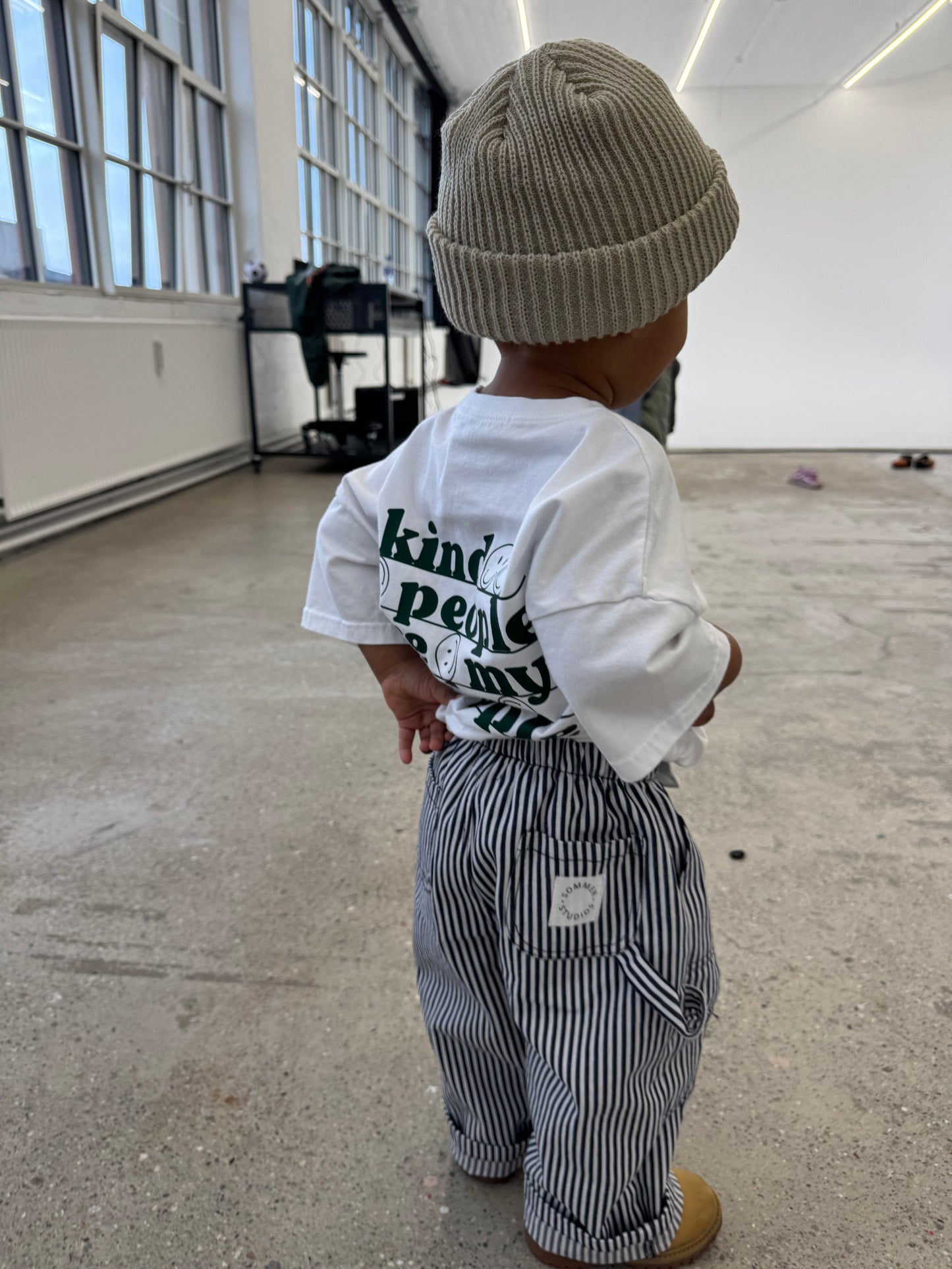 Kind People Tee Green